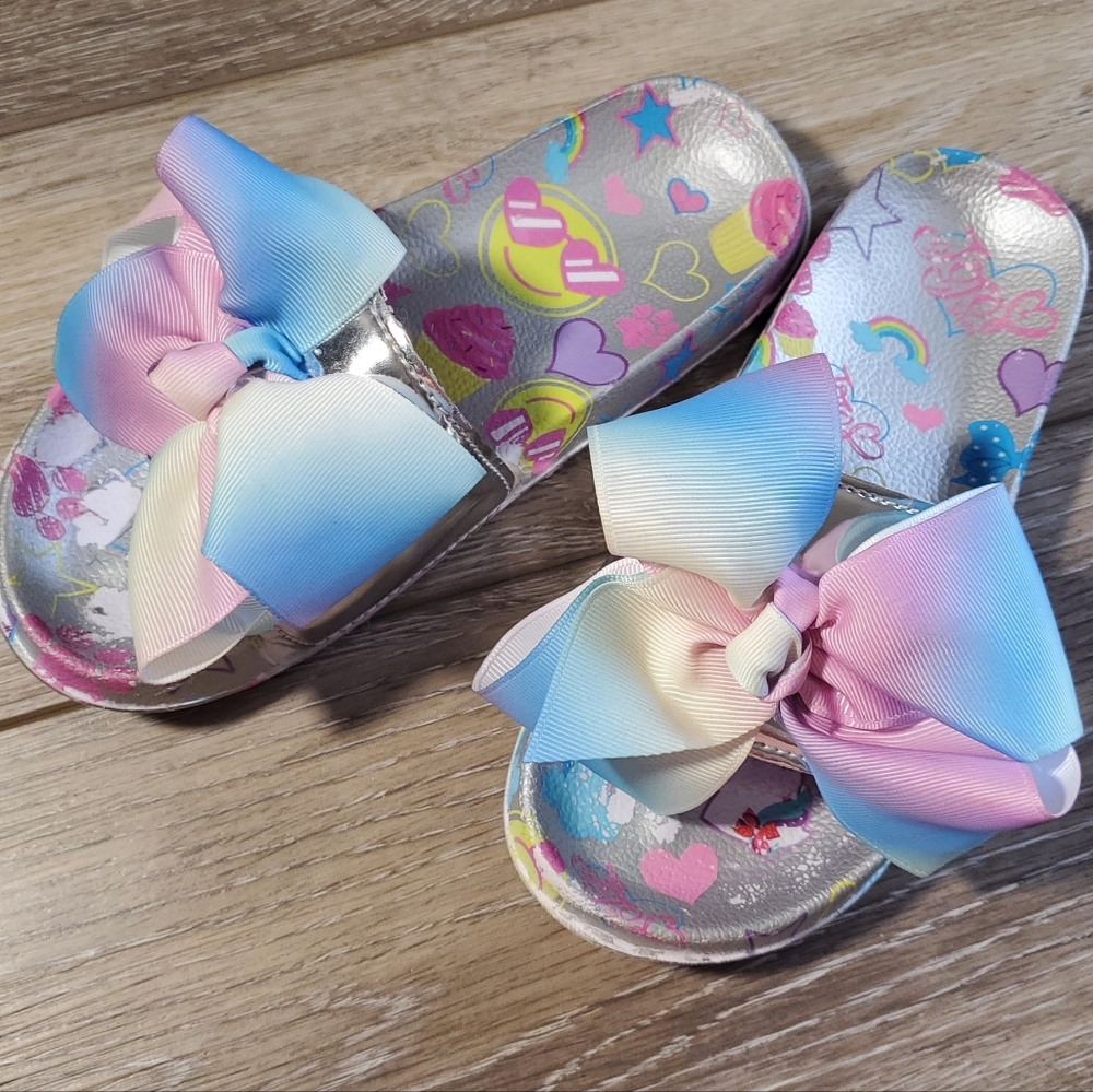 JoJo Siwa silver slides, pink, blue, yellow large bow Size 13